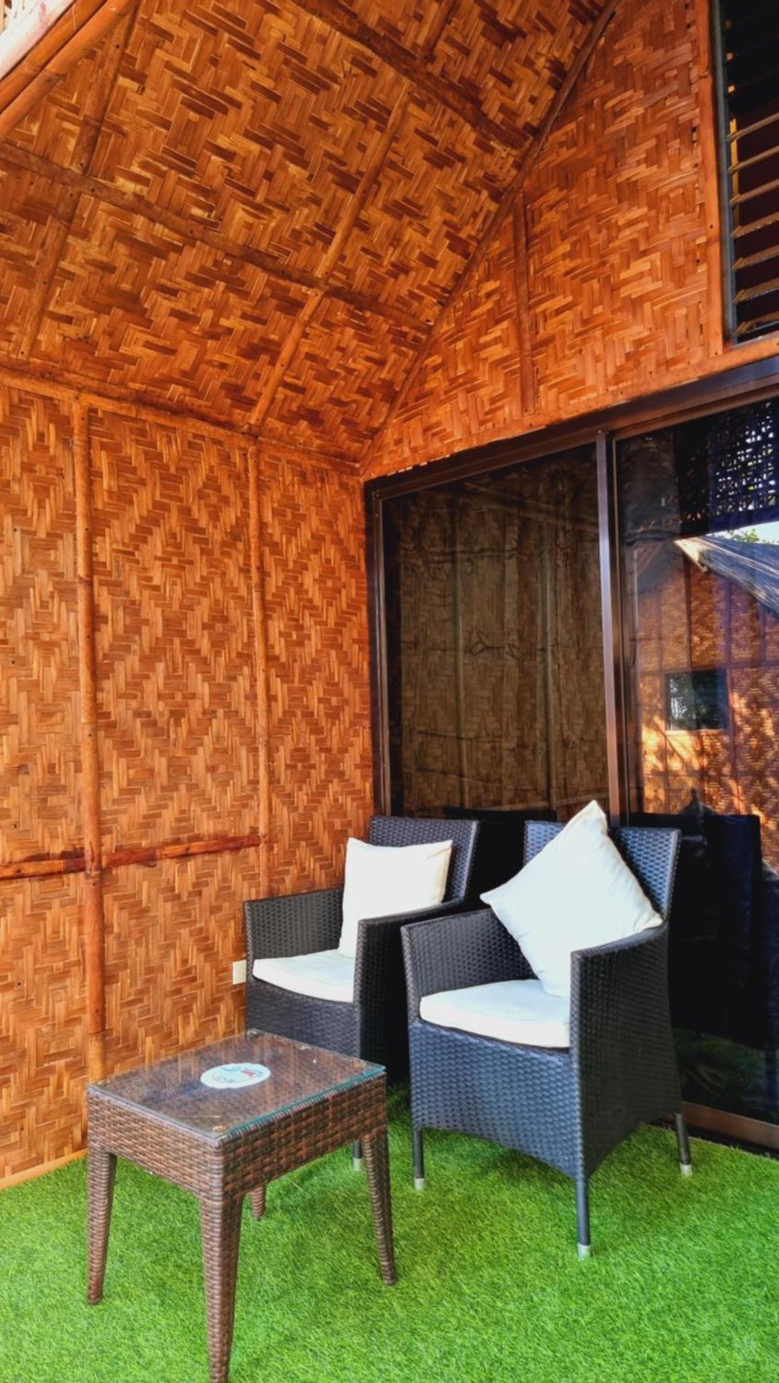 Jush Native And Glamping Hotel Dauis Exterior photo